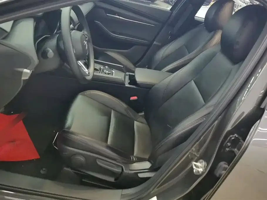 Mazda 3 Axela 2022 из CN, фото 9