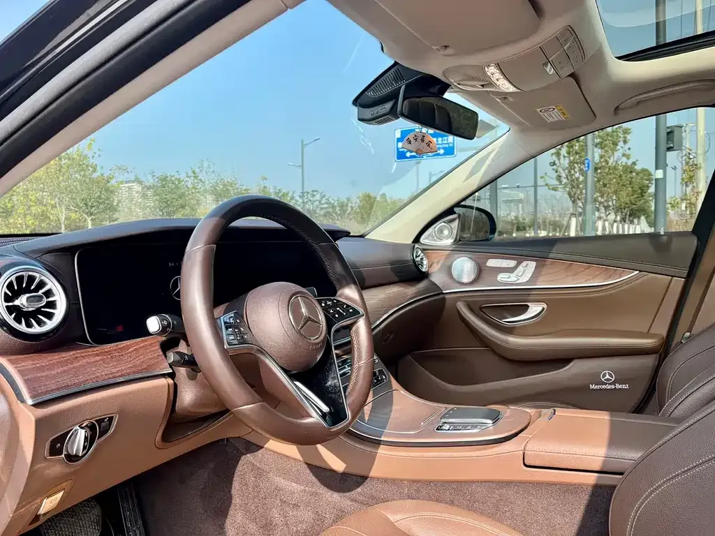 Mercedes-Benz E-Class 2022 из CN, фото 9