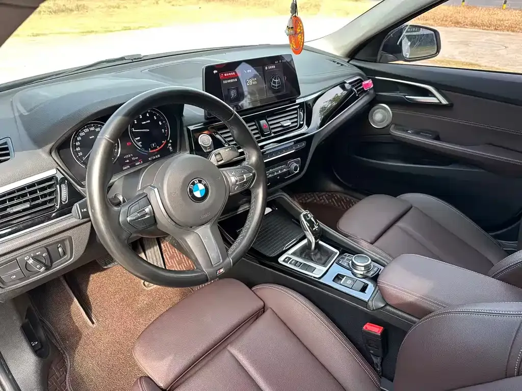 BMW 1 Series — фото 9