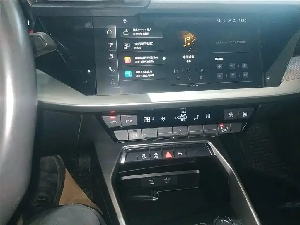 Audi A3 2022 из CN, фото 5