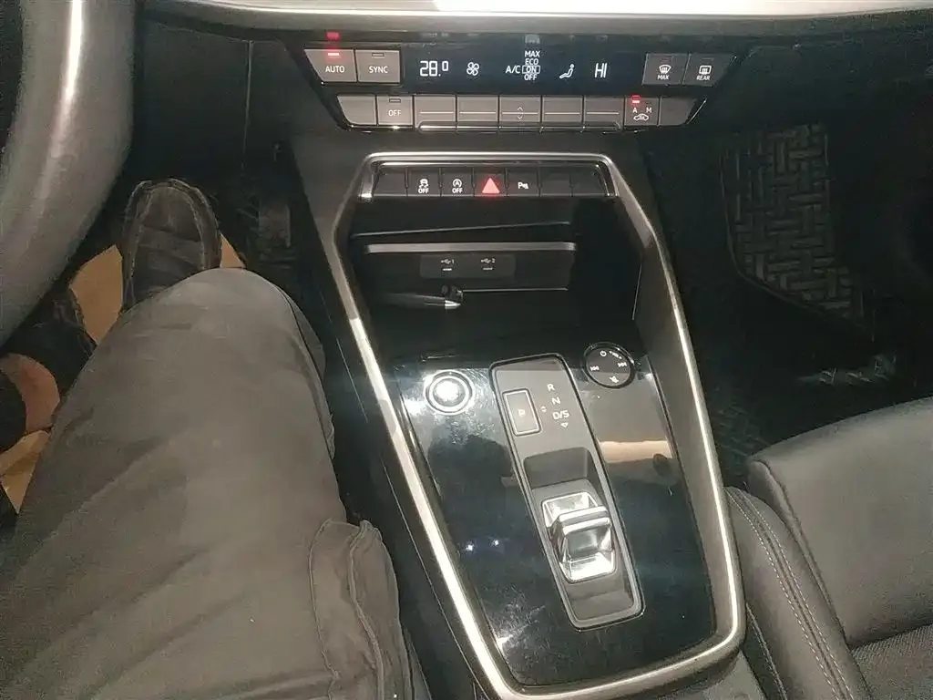 Audi A3 2022 из CN, фото 6