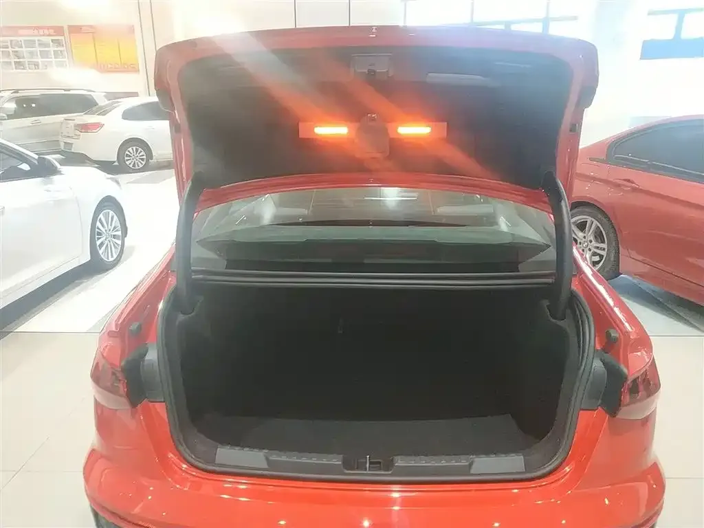 Audi A3 2022 из CN, фото 9