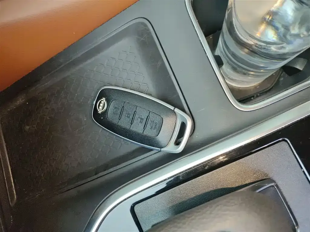 Nissan Teramont 2024 из CN, фото 8