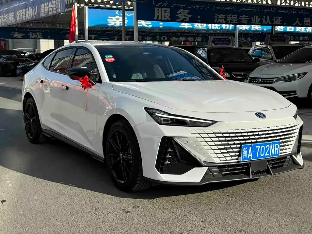 Changan UNI-V 2024 из CN, фото 3