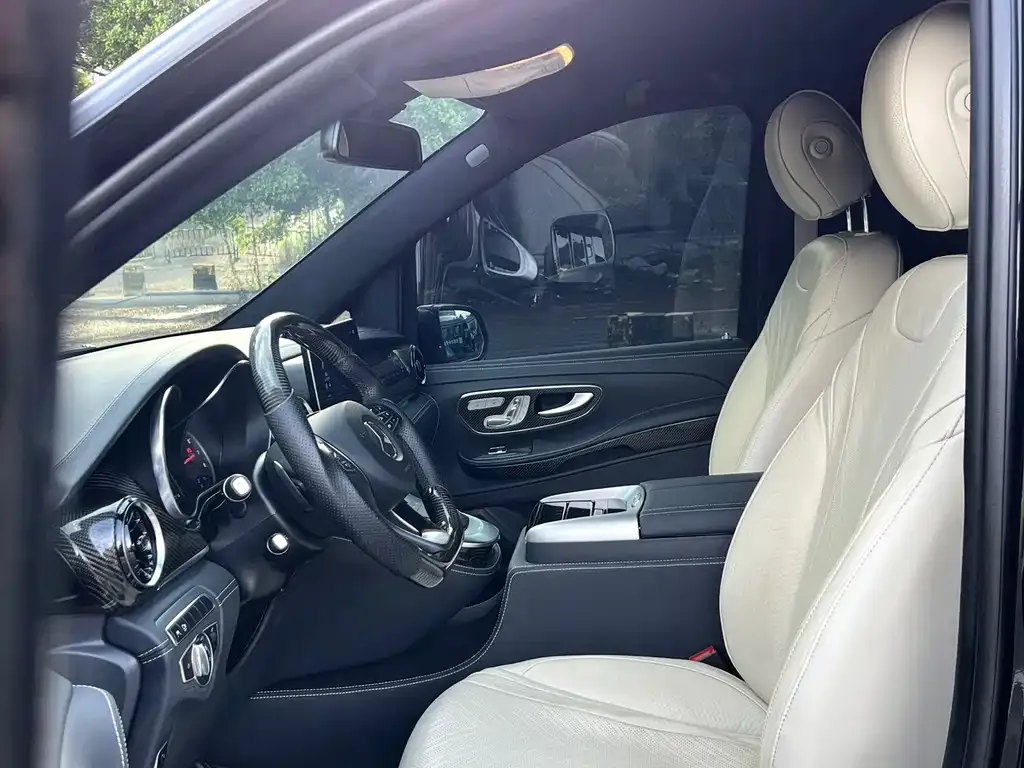 Mercedes-Benz V-Class 2022 из CN, фото 8