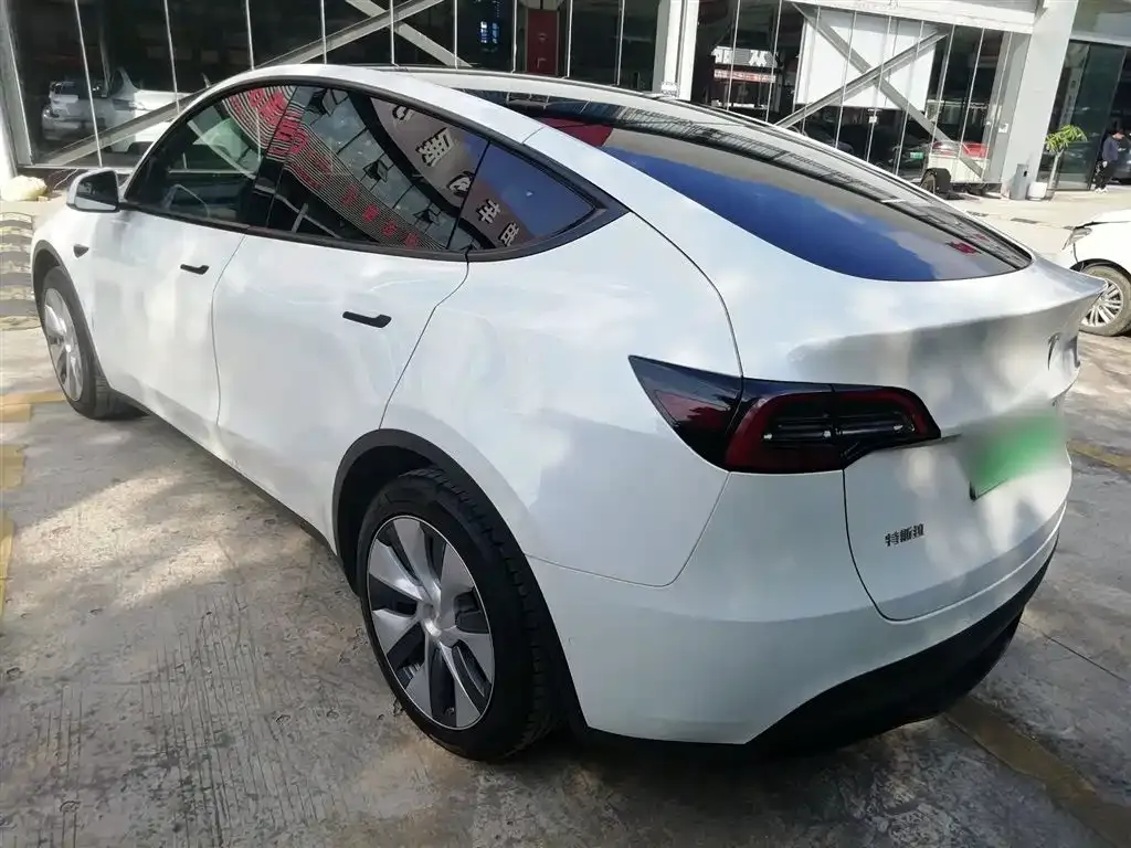 Tesla Model Y 2022 из CN, фото 4