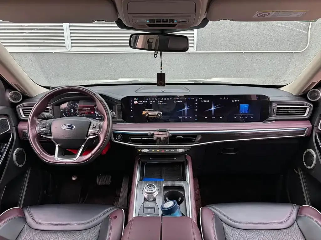 Ford Explorer 2023 из CN, фото 9