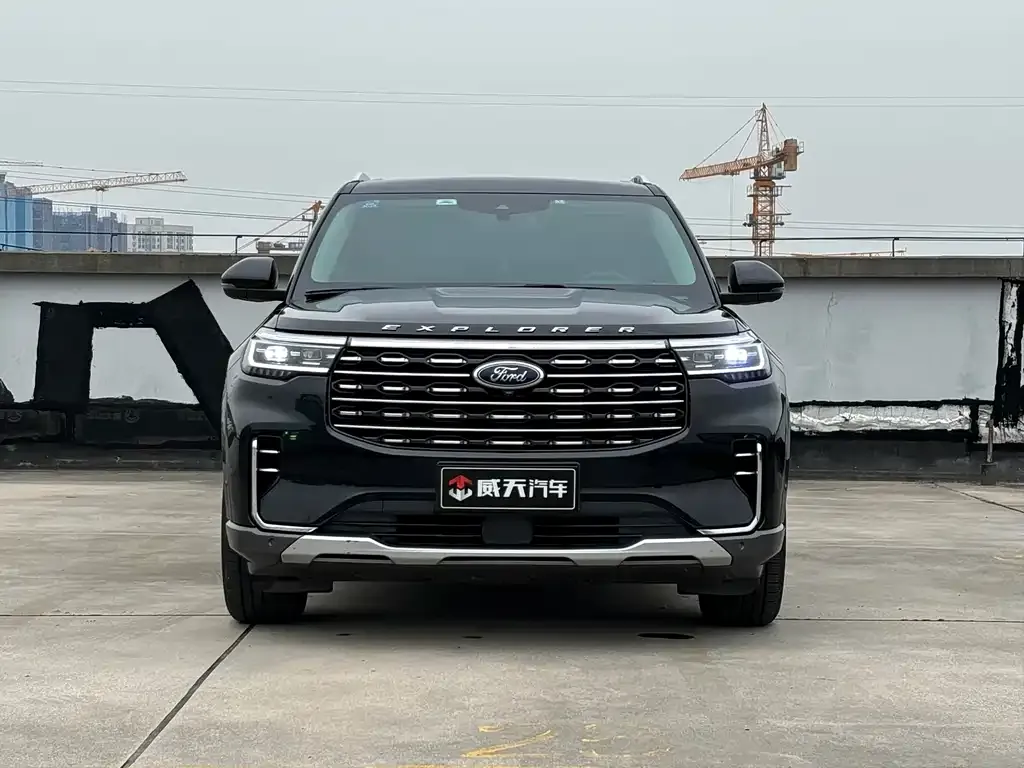 Ford Explorer 2023 из CN, фото 6