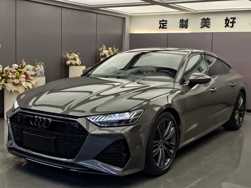 Audi A7 2021 из CN, фото 1