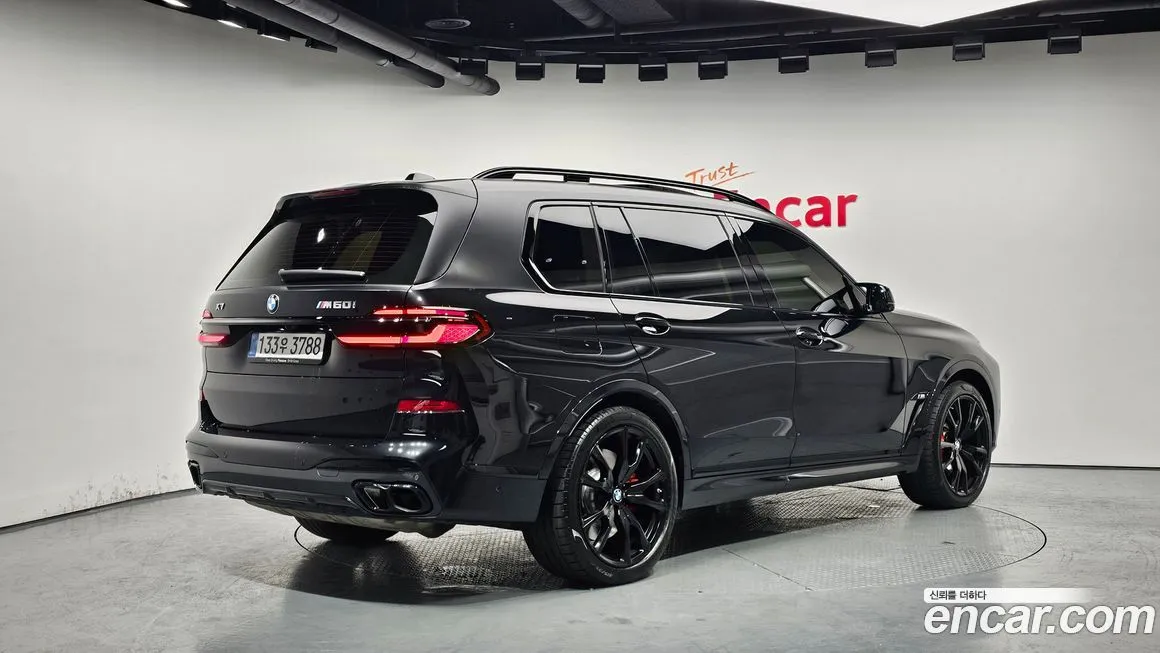 BMW X7 — фото 2