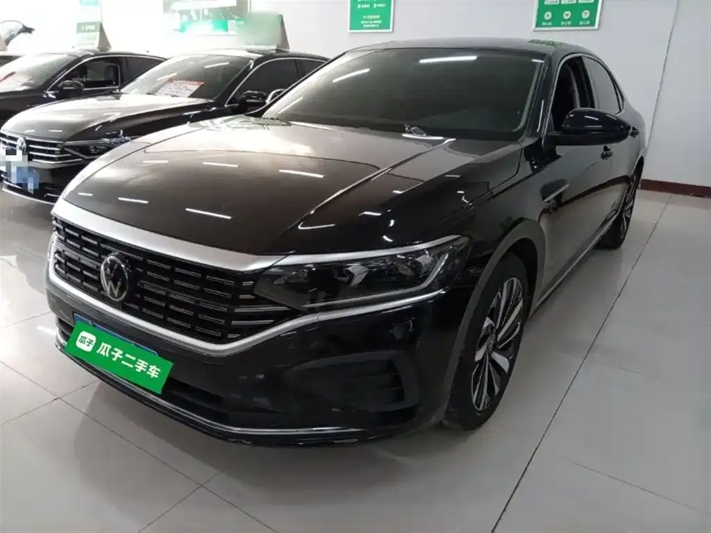 Volkswagen Passat — фото 9