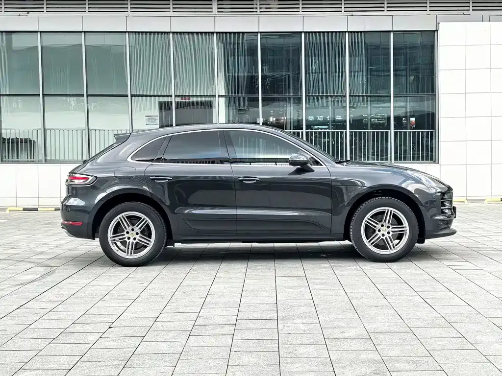 Porsche Macan 2021 из CN, фото 6