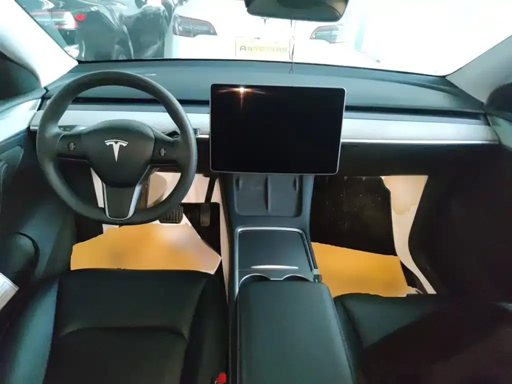 Tesla Model Y 2024 из CN, фото 8