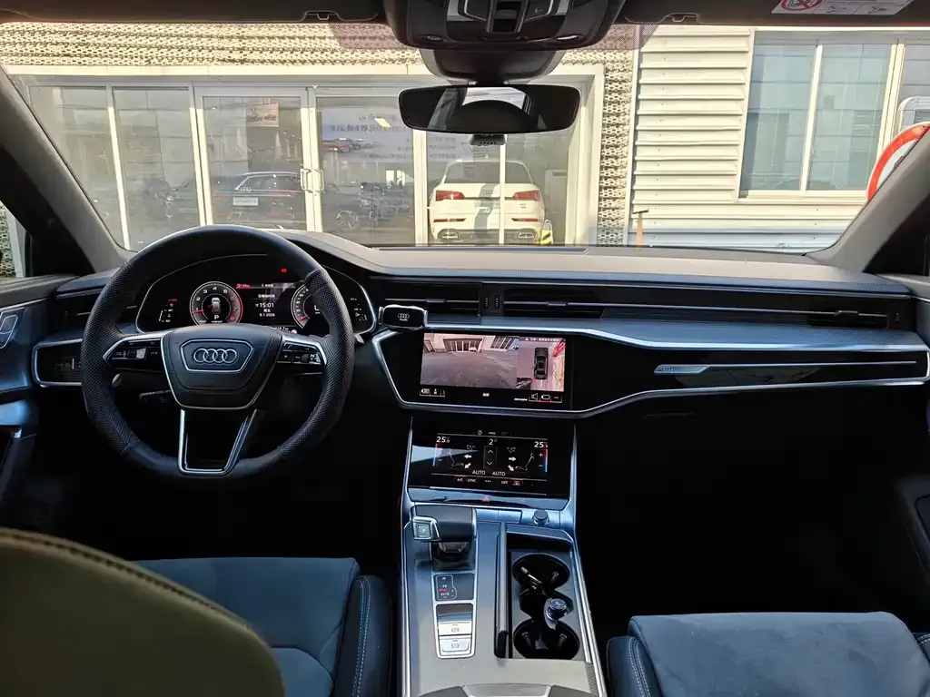 Audi A6L 2025 из CN, фото 3