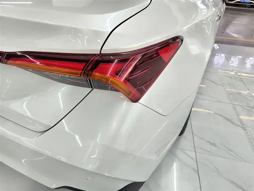 Toyota Avalon 2021 из CN, фото 10
