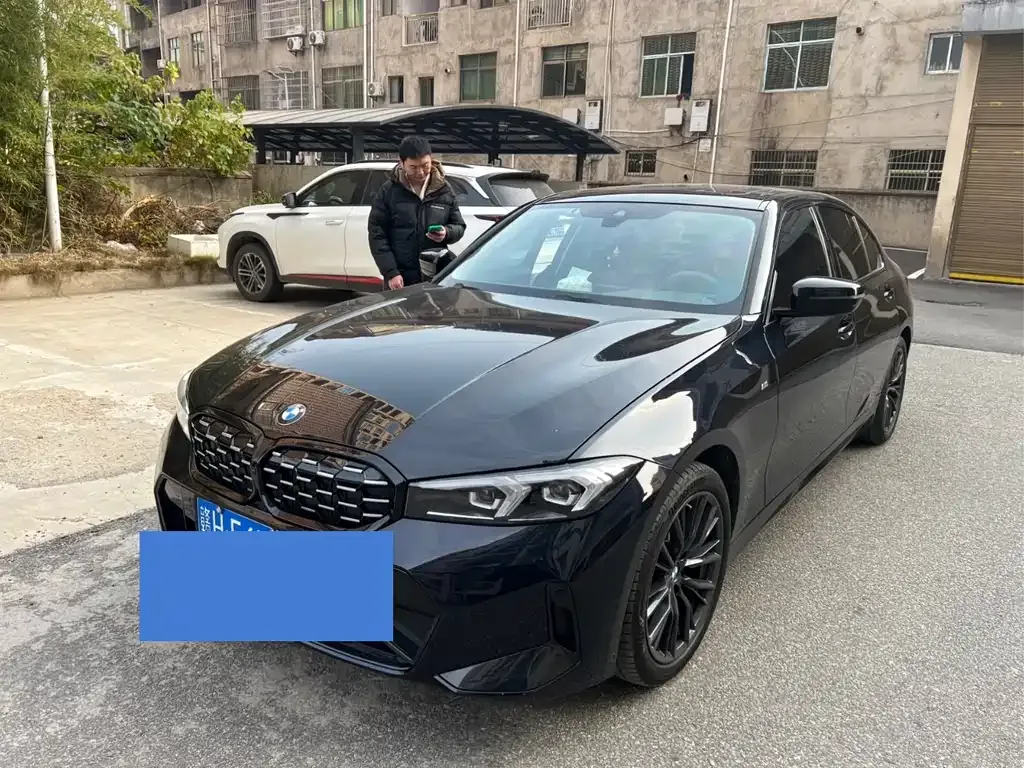 BMW 3 Series 2024 из CN, фото 1