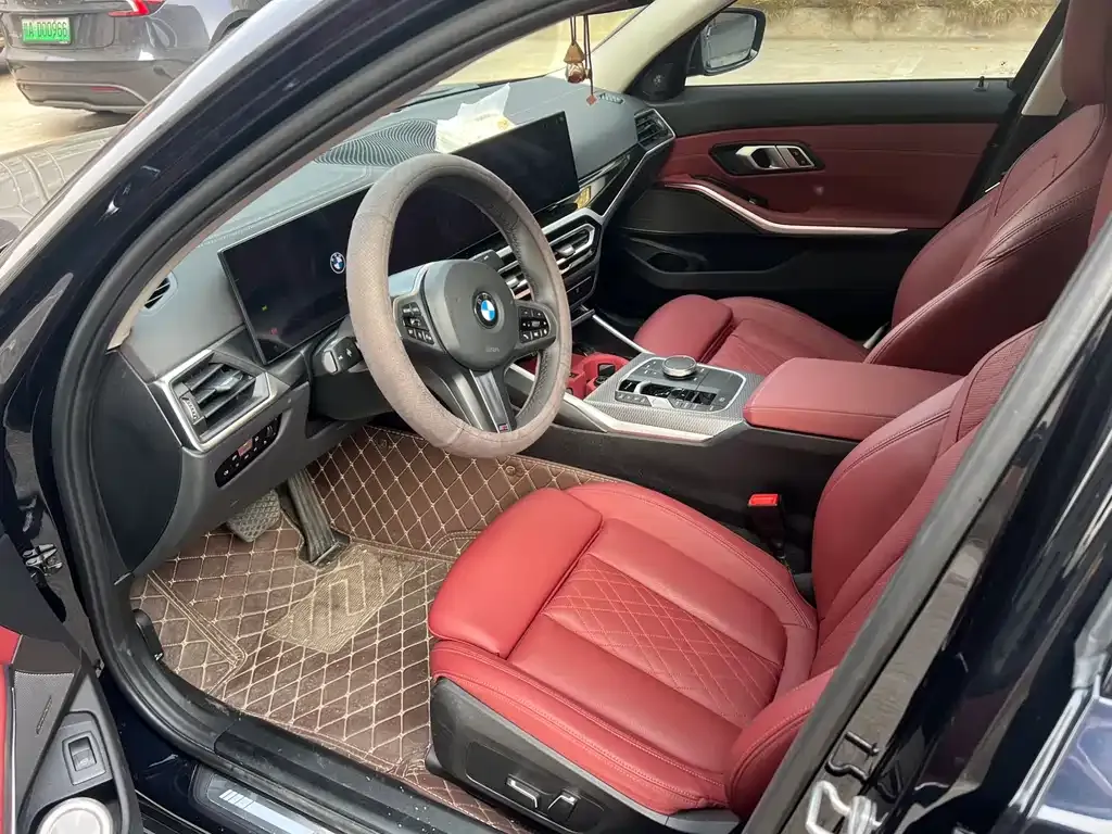 BMW 3 Series 2024 из CN, фото 4