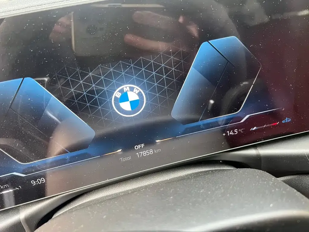 BMW 3 Series 2024 из CN, фото 2