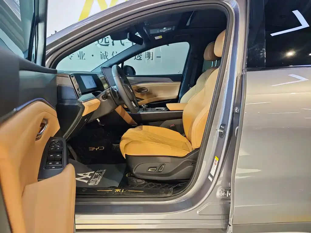 BYD L DM-i 2025 из CN, фото 8