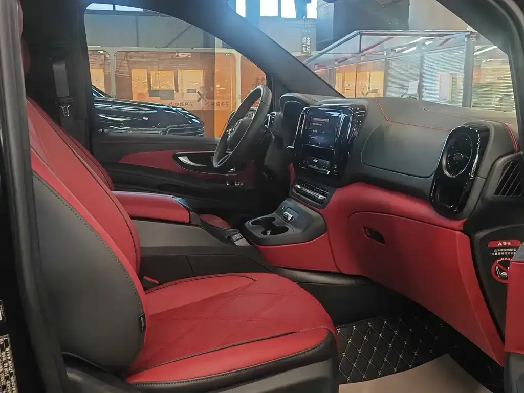 Mercedes-Benz Vito 2025 из CN, фото 4