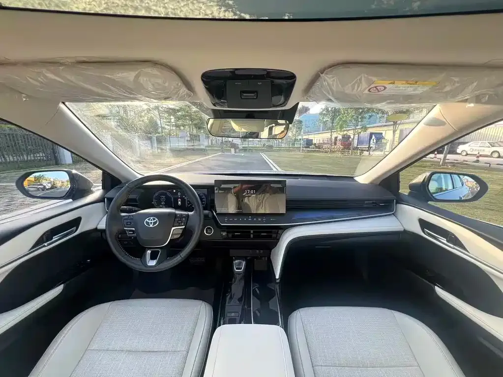 Toyota Camry 2024 из CN, фото 6