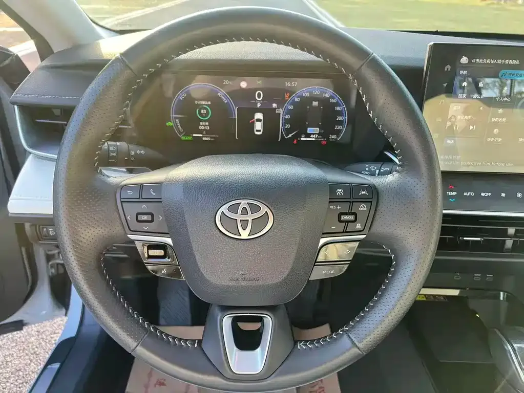 Toyota Camry 2024 из CN, фото 7