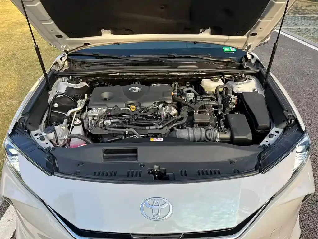 Toyota Camry 2024 из CN, фото 8