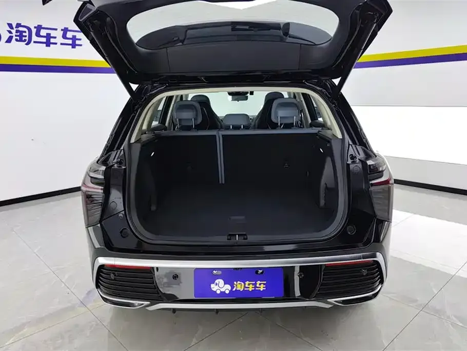 Hongqi HS3 PHEV 2025 из CN, фото 8