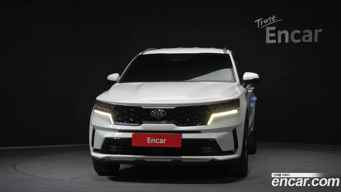 Kia Sorento — фото 4