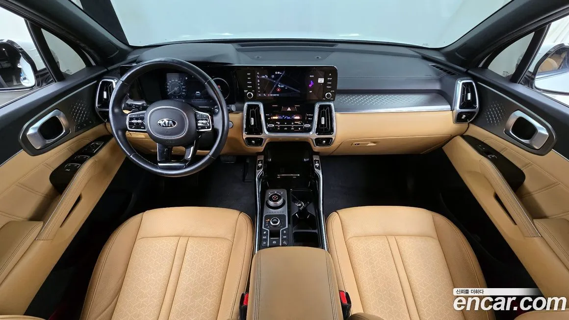 Kia Sorento — фото 5