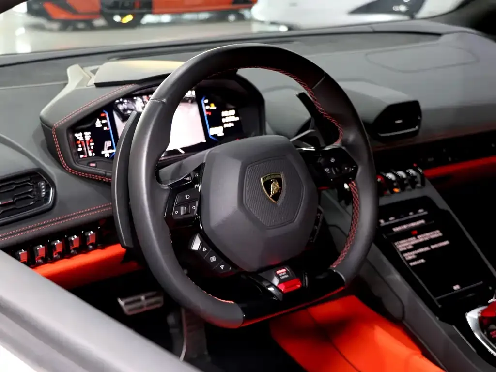 Lamborghini Huracan 2021 из CN, фото 2