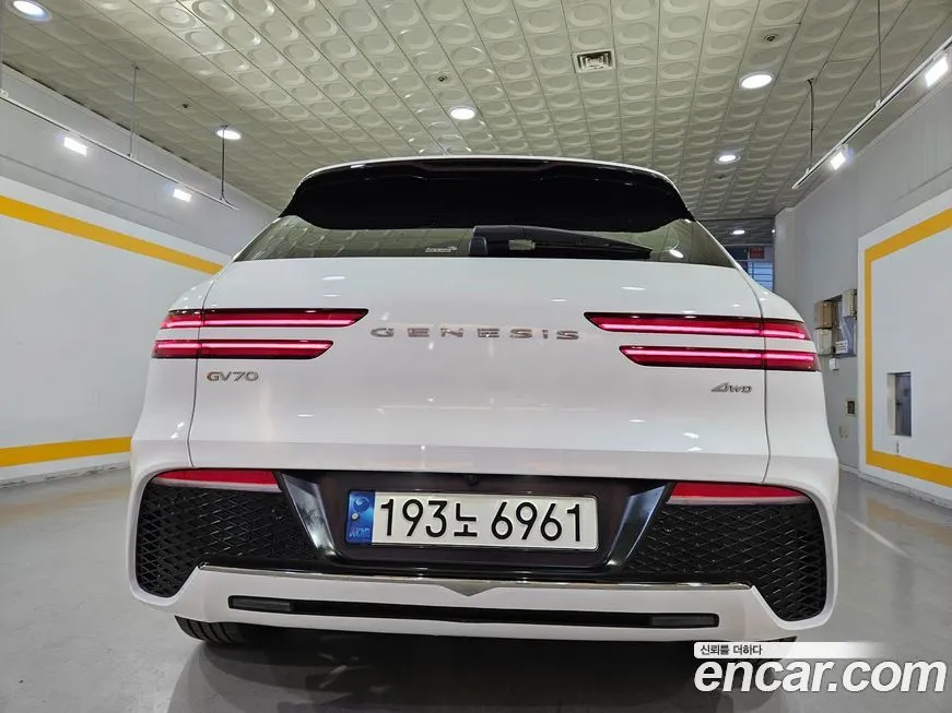 Genesis GV70 2023 из KR, фото 5