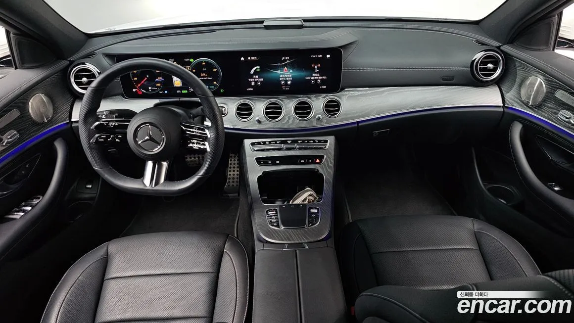 Mercedes-Benz E-Class — фото 10