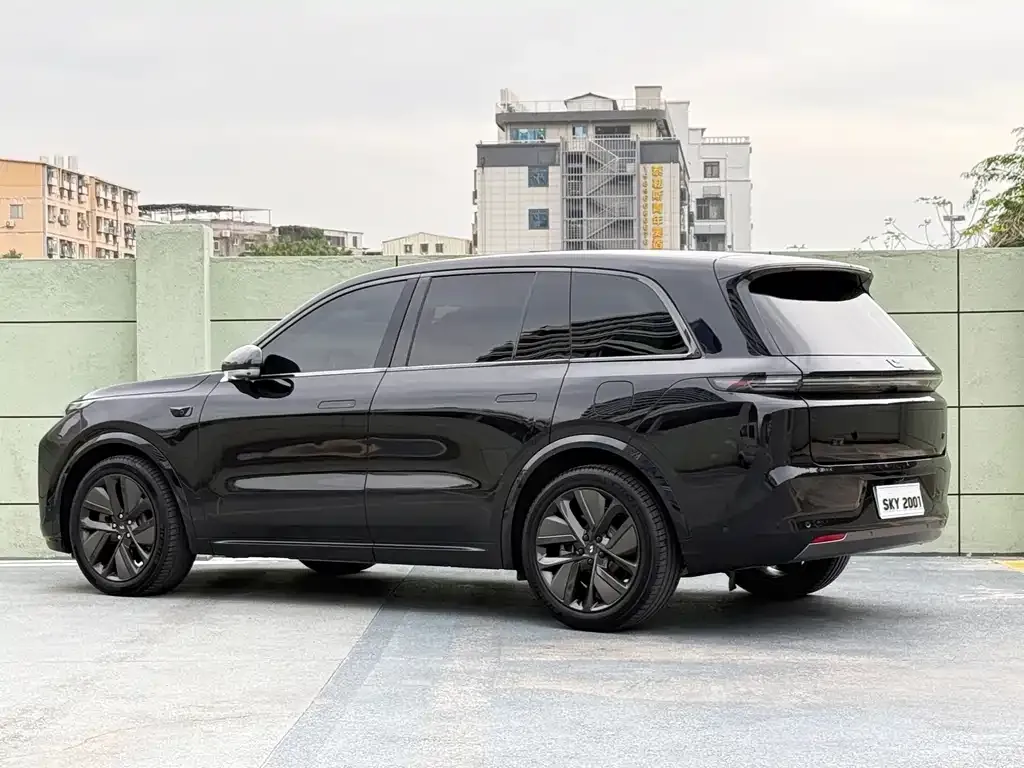 Li Auto L8 2024 из CN, фото 4