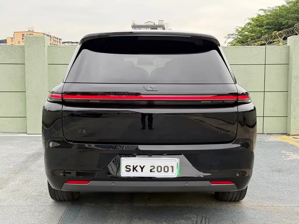 Li Auto L8 2024 из CN, фото 3