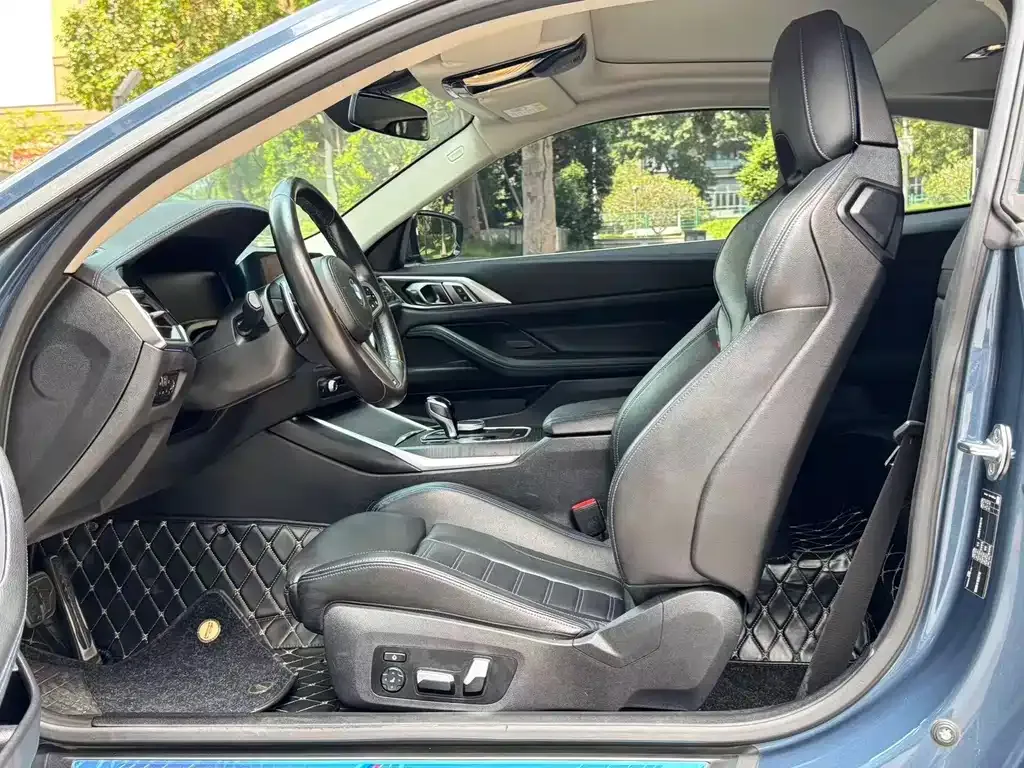 BMW 4 Series 2022 из CN, фото 4