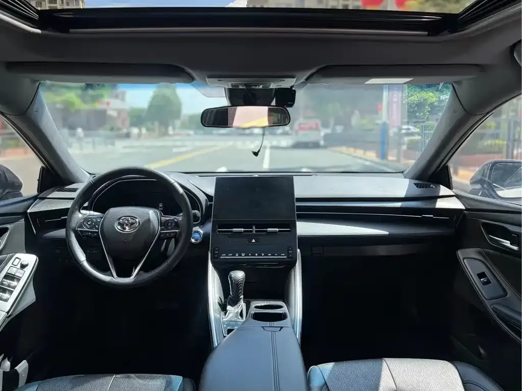 Toyota Avalon 2022 из CN, фото 8