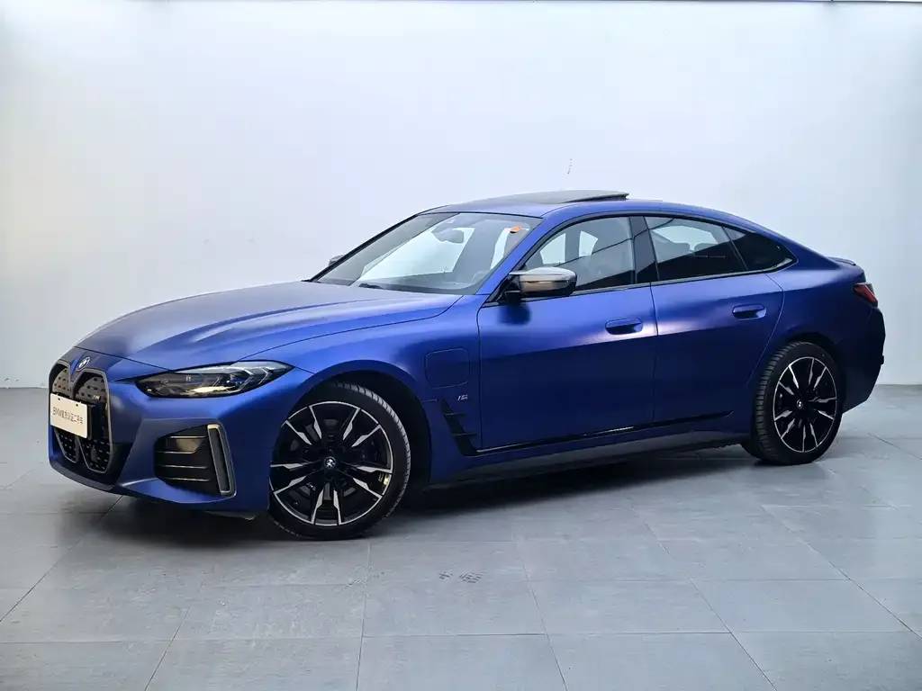 BMW i4 2022 из CN, фото 1