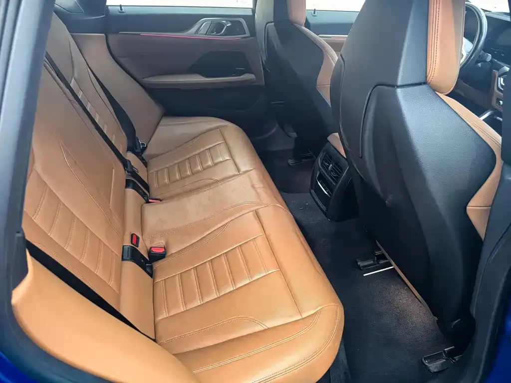 BMW i4 2022 из CN, фото 9