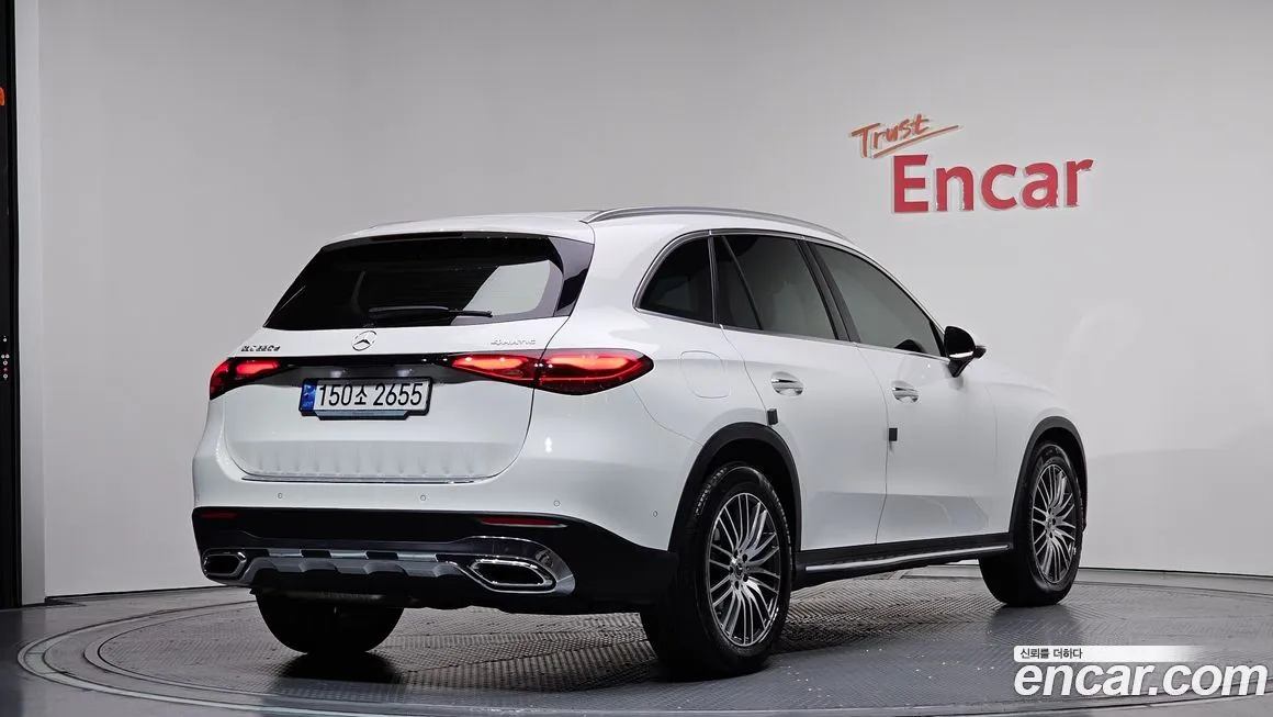 Mercedes-Benz GLC-Class 2023 из KR, фото 2