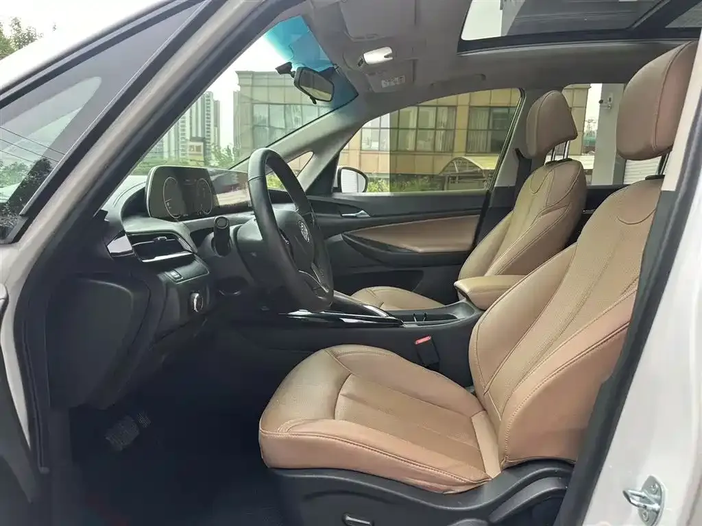 Buick GL6 2023 из CN, фото 9
