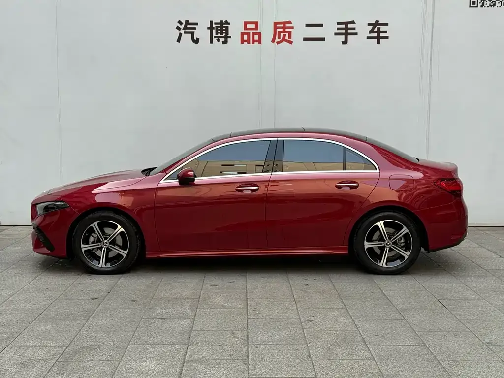 Mercedes-Benz A-Class 2024 из CN, фото 9