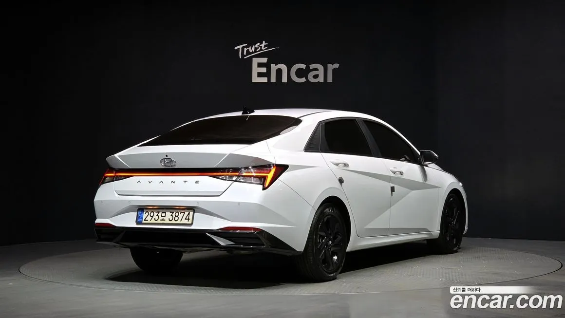 Hyundai AVANTE 2023 из KR, фото 2
