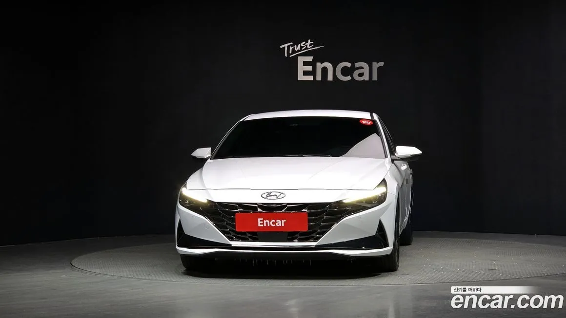 Hyundai AVANTE 2023 из KR, фото 3