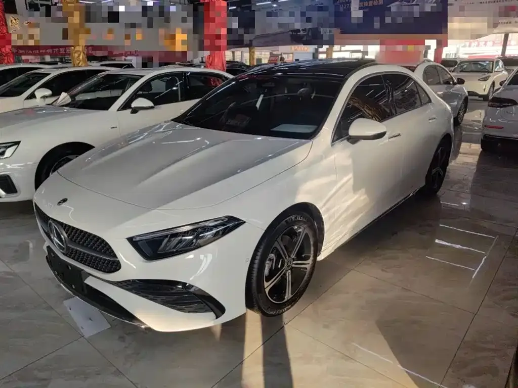 Mercedes-Benz A-Class 2024 из CN, фото 2