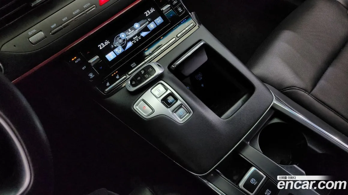 Hyundai Grandeur 2022 из KR, фото 8