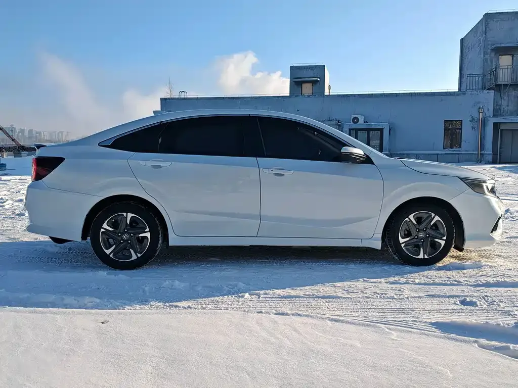 Honda Envix 2021 из CN, фото 2