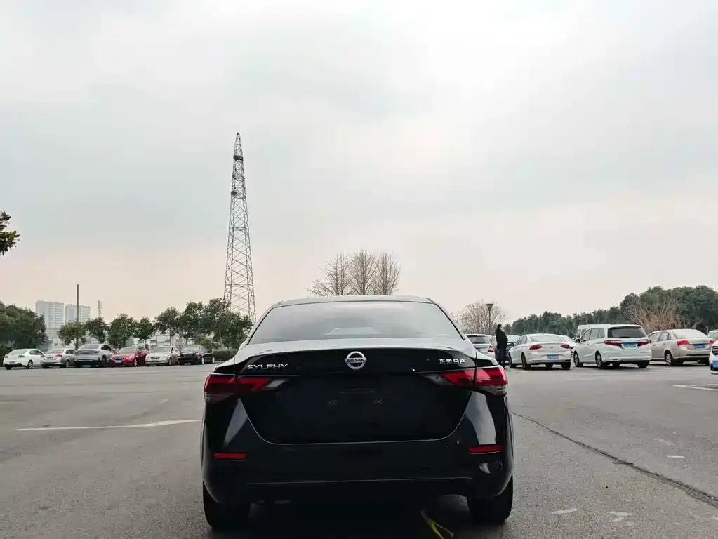 Nissan Sylphy 2021 из CN, фото 2