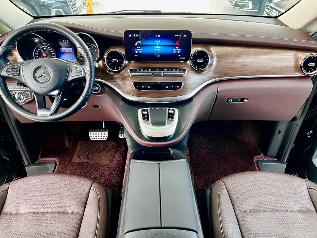 Mercedes-Benz V-Class 2022 из CN, фото 10