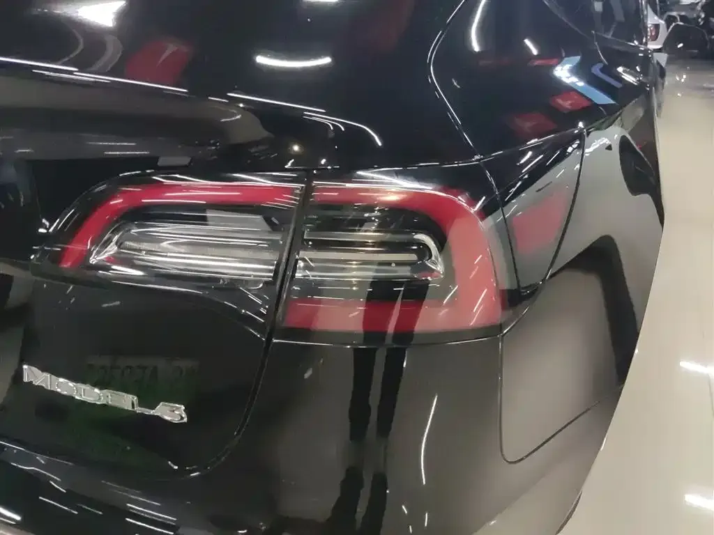Tesla Model 3 2021 из CN, фото 10